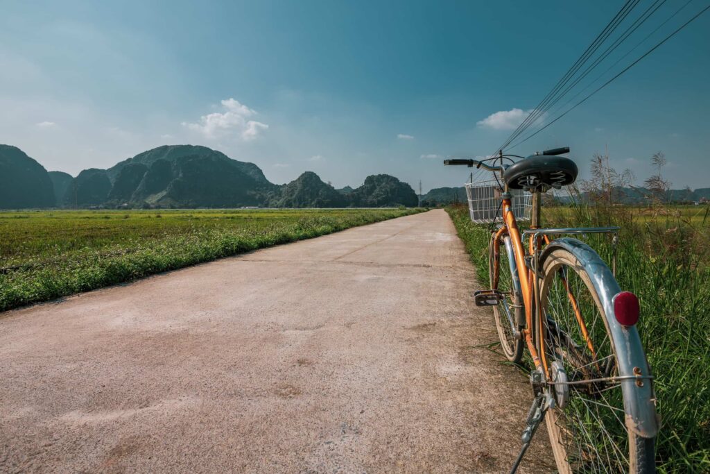 Fietsen bij Ninh Binh Vietnam
